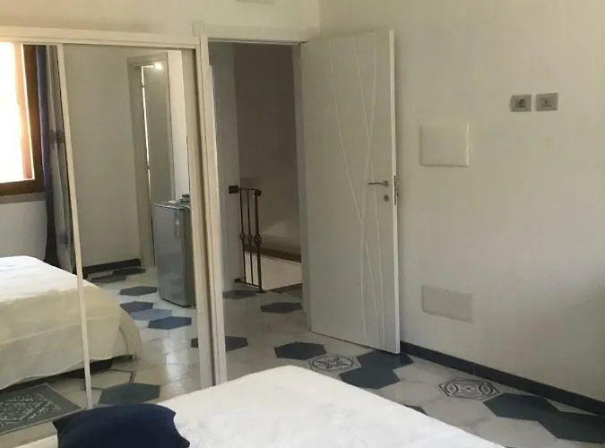 De Mar ベッド・アンド・ブレックファスト 3*